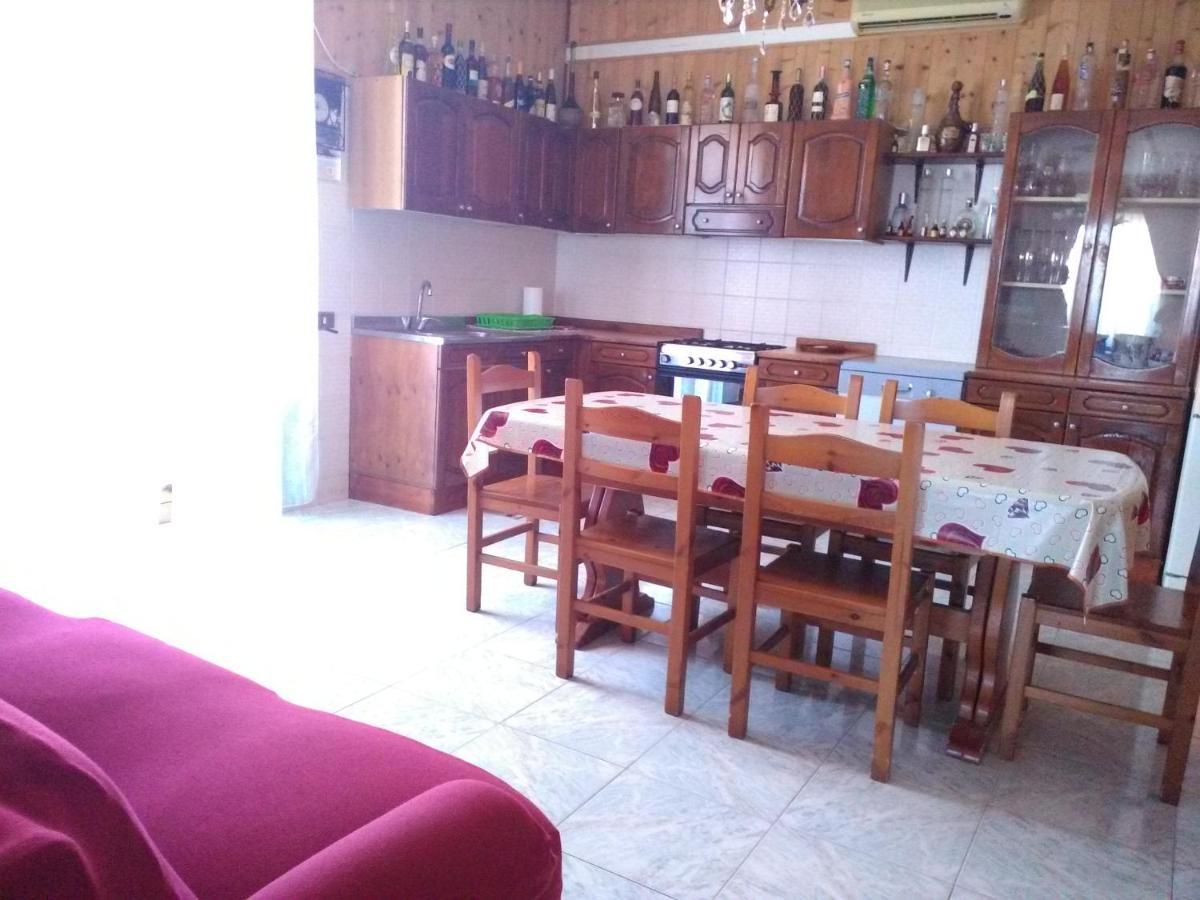 شقة A Casa Di Roberto بورتو سيساريو المظهر الخارجي الصورة